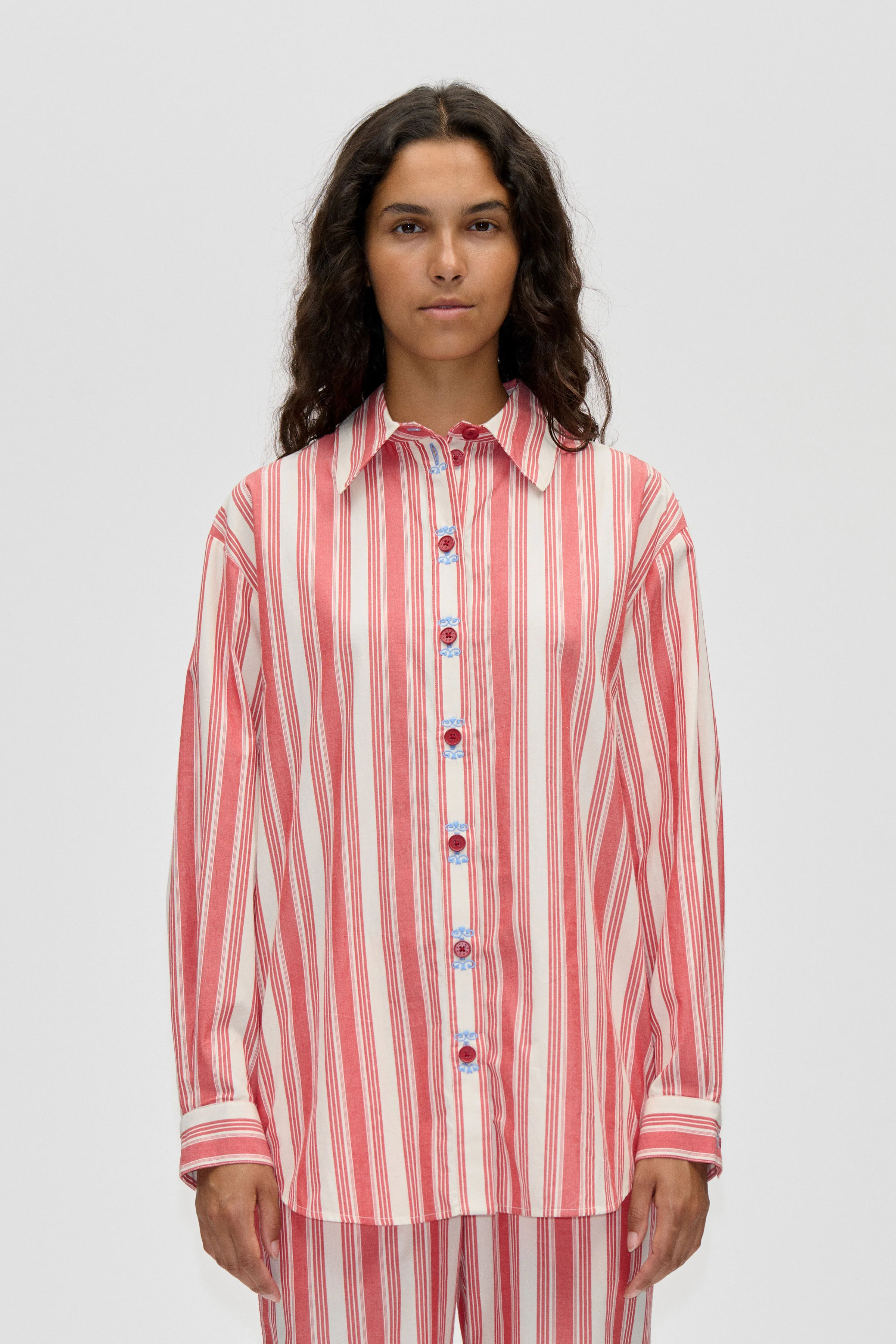 Loose Long Sleeve Shirt - Scarlet Trot
