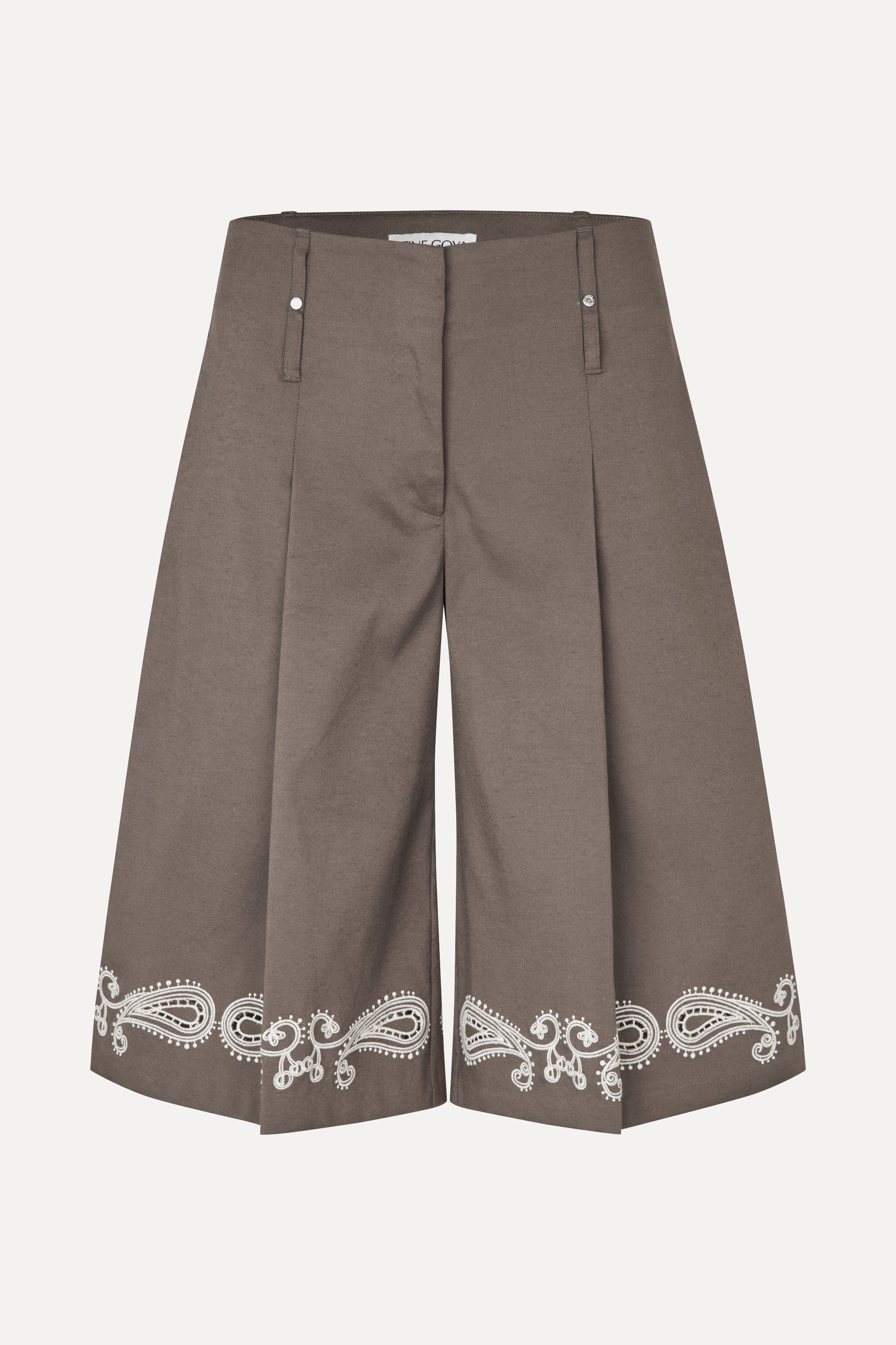 Pleated Eyelet Bermuda - Cherries On A Paisley - Image 3