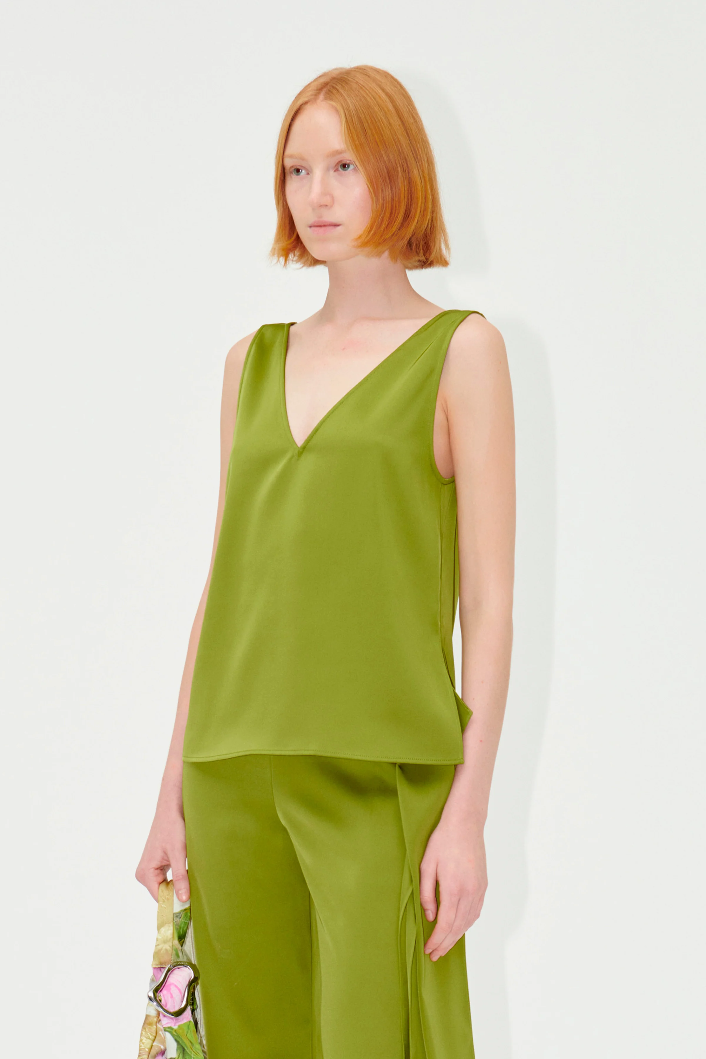 SGElanor Top - Olive - Image 3