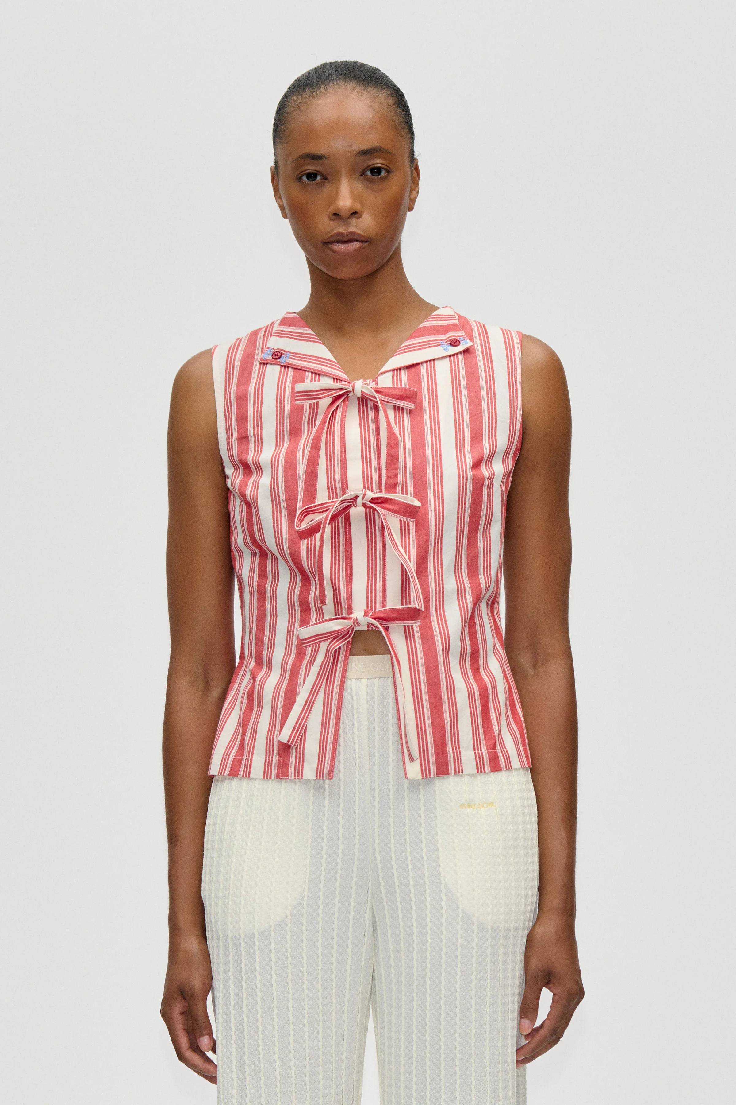 Tie Front Vest - Scarlet Trot